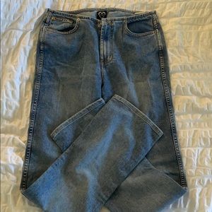 Great pair of low waisted jeans